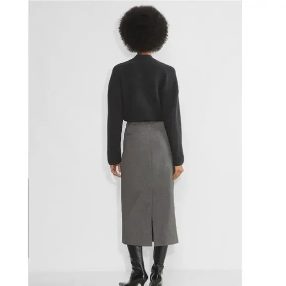 NWOT Babaton Women Heather Charcoal Atticus Merino Wool V-Neck Sweater Sz Small - Picture 2 of 11